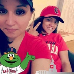 Meet your Posher, Yesenia